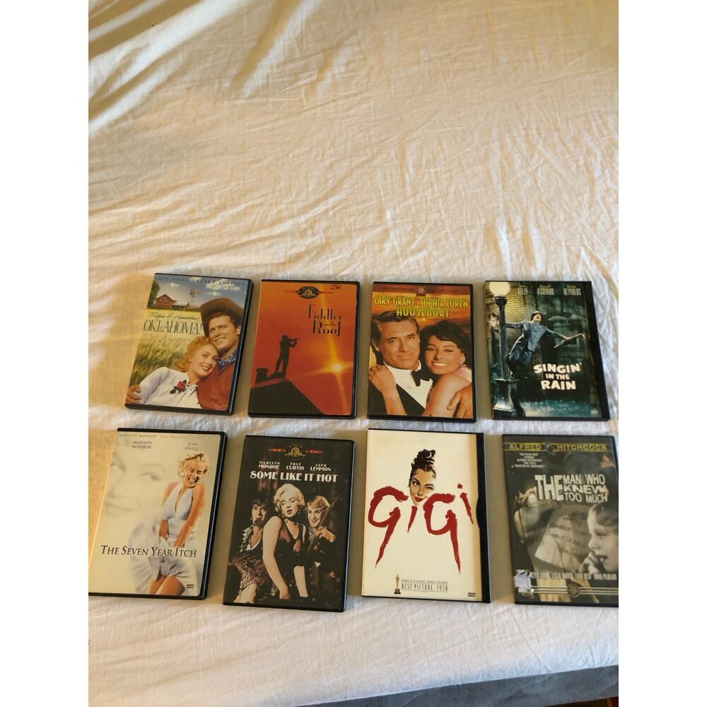 Classic Movies 8 piece dvd bundle